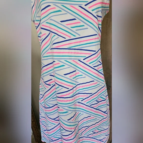 MAHI GOLD Ryder Dress in Chatham Cloth: Chart Your Course in Peony Pink. Size M - Picture 4 of 10